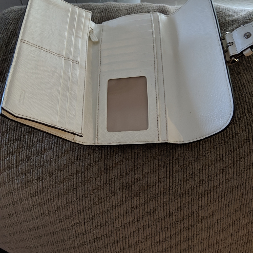 Wallet - Picture 2 of 2